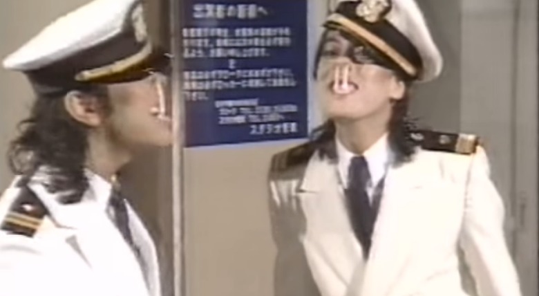 沢田研二と志村けんの 鏡コント が面白すぎる 感動のコント共演秘話とは Trip Child